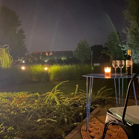 Uroczy Apartament Art Marina Z Widokiem Na Rzeke I Bezplatnym Parkingiem Wrocław Zewnętrze zdjęcie