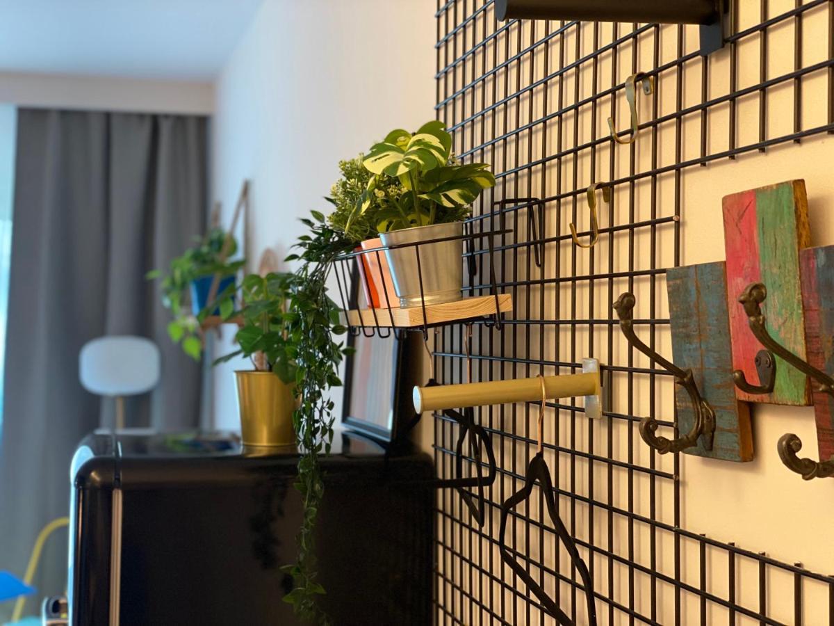 Apartment Uroczy Art Marina Z Widokiem Na Rzeke I Bezplatnym Parkingiem
