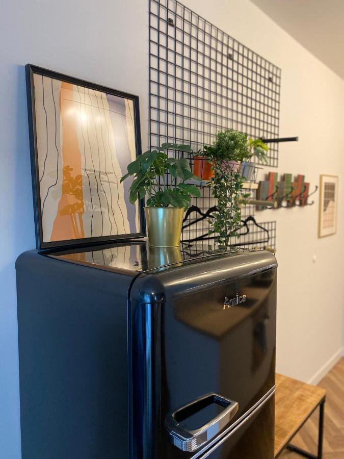 Apartment Uroczy Art Marina Z Widokiem Na Rzeke I Bezplatnym Parkingiem Wroclaw